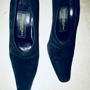 Donna Karan vintage black suede bootie heels sz 5